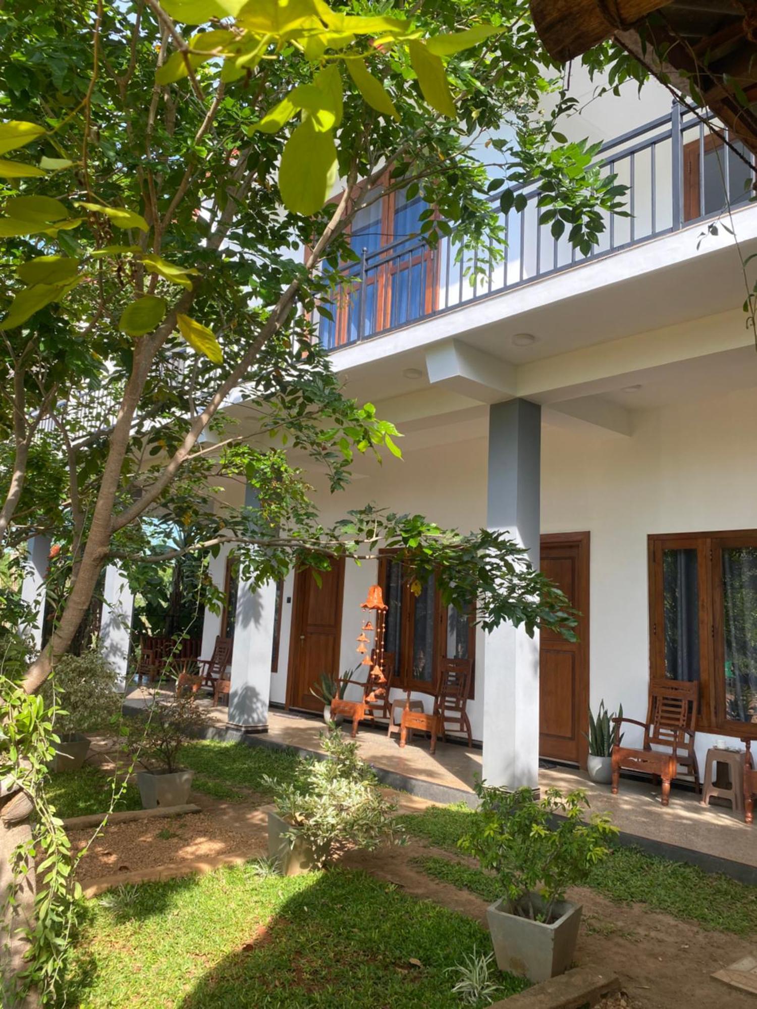 Hotel Hanguk Villa Dambulla Exterior photo